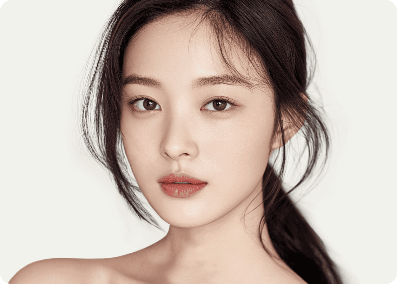 디마레 수소케어프로그램 3가지 차별화 기준, 강한 자극보다 그날의 민감도와 건조함을 먼저 살피는 컨디션 맞춤 설계(Standard 01), 피지와 각질 및 수분의 흐름을 조절하여 얼굴 전체의 조화를 맞추는 균형(Standard 02), 관리 직후의 일시적인 광채보다 속당김 없이 편안함이 오래 지속되는 수분 유지감(Standard 03) 설명