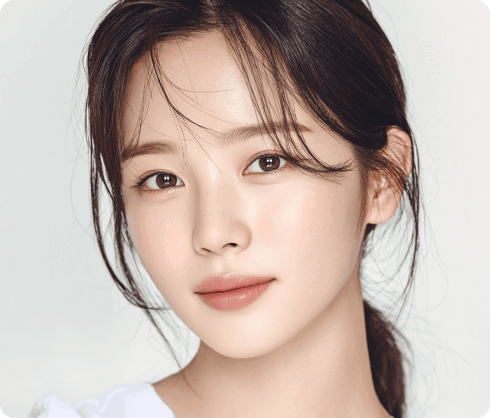 디마레 얼굴지방이식 메인 배너, 꺼진 볼륨을 채워 얼굴의 입체감을 살리고 자연스러운 생기를 더한 동안 이미지